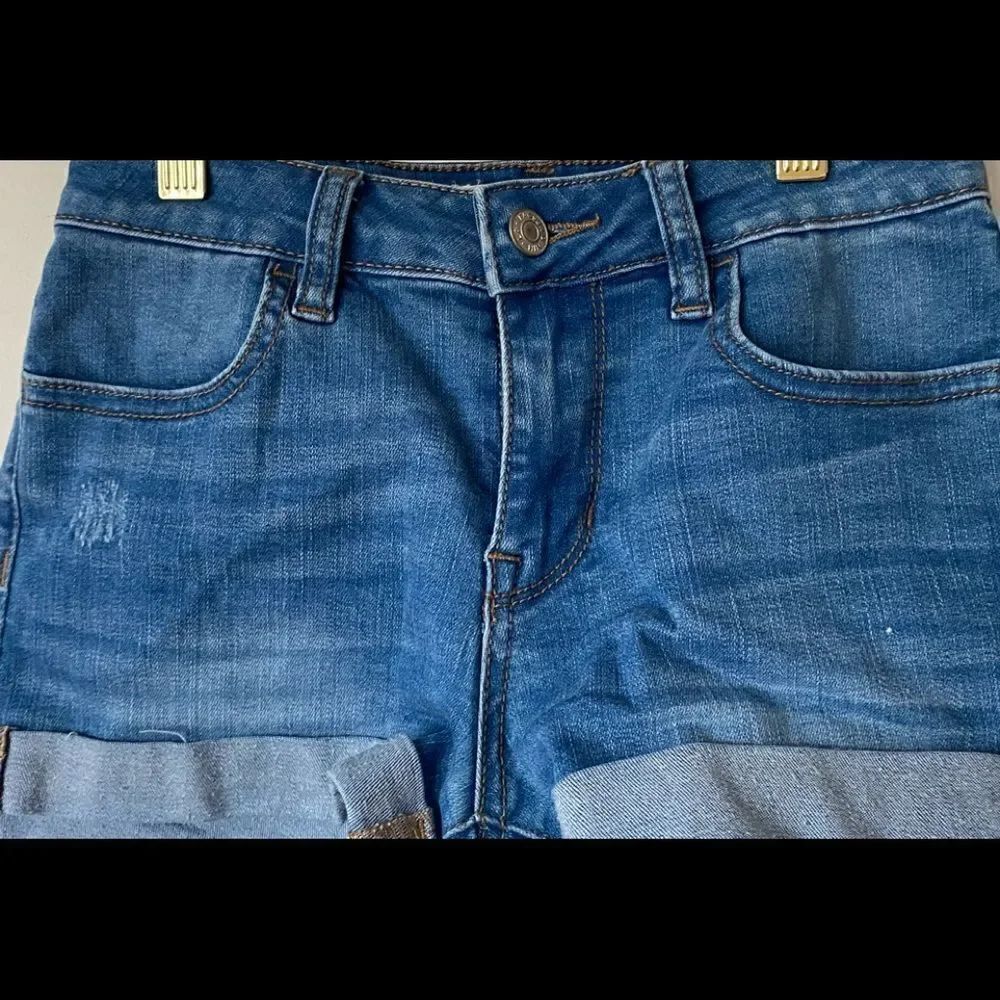 PAC Sun light jeans shorts - Picture 2 of 4